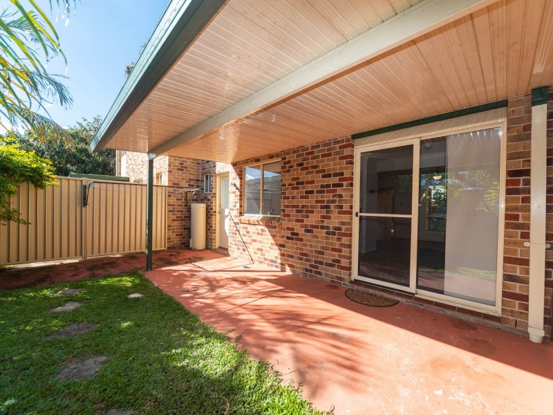 10/33 Government Road, Labrador QLD 4215