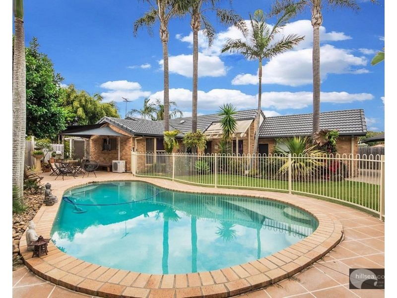 23 Sundown Drive, Paradise Point QLD 4216