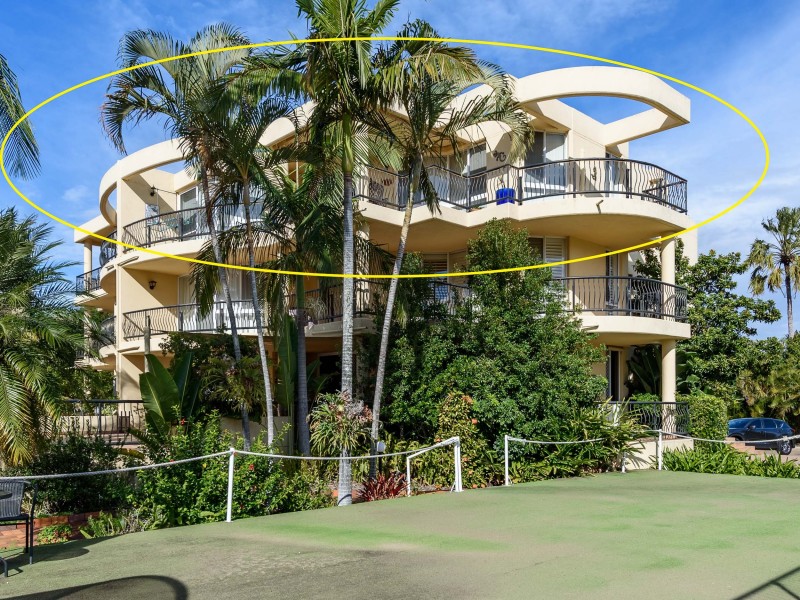 32/41A Broadwater Street, Runaway Bay QLD 4216