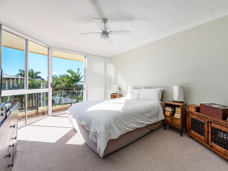 32/41A Broadwater Street, Runaway Bay QLD 4216