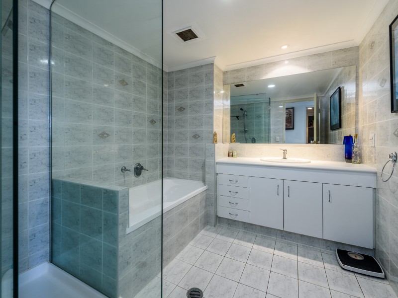 32/41A Broadwater Street, Runaway Bay QLD 4216