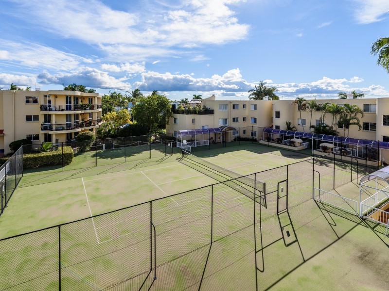 32/41A Broadwater Street, Runaway Bay QLD 4216