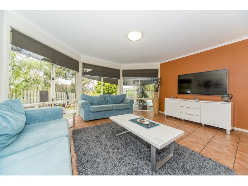 21 Palmerston Drive, Oxenford QLD 4210