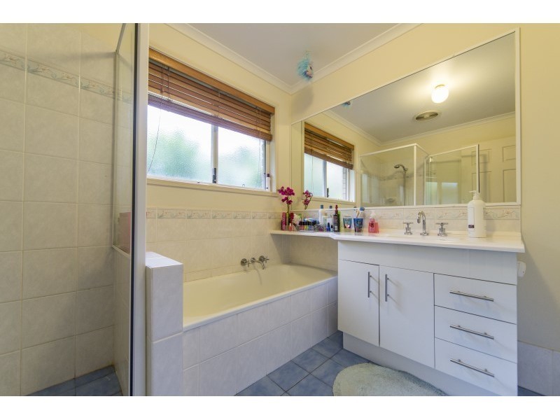 21 Palmerston Drive, Oxenford QLD 4210