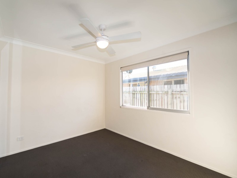 4 Serene Court, Arundel QLD 4214
