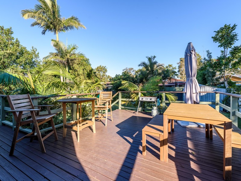 48 Clam Street, Runaway Bay QLD 4216