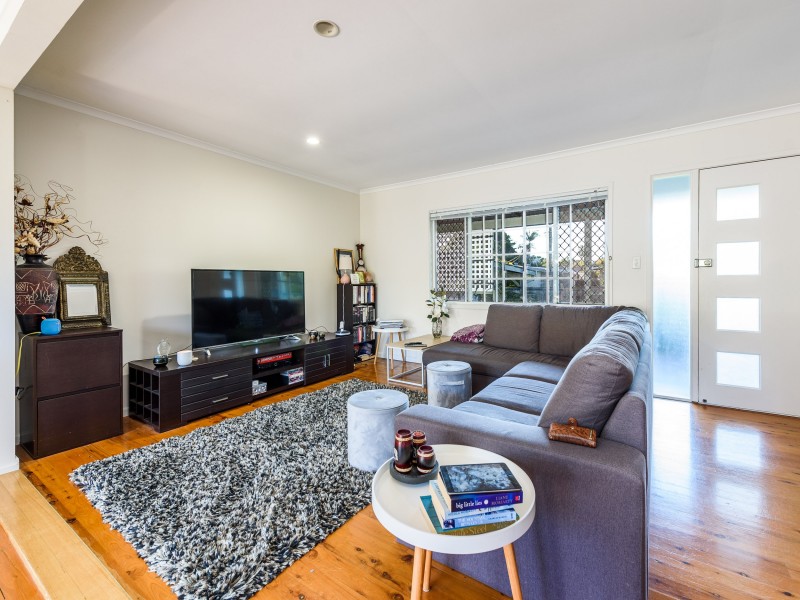 48 Clam Street, Runaway Bay QLD 4216