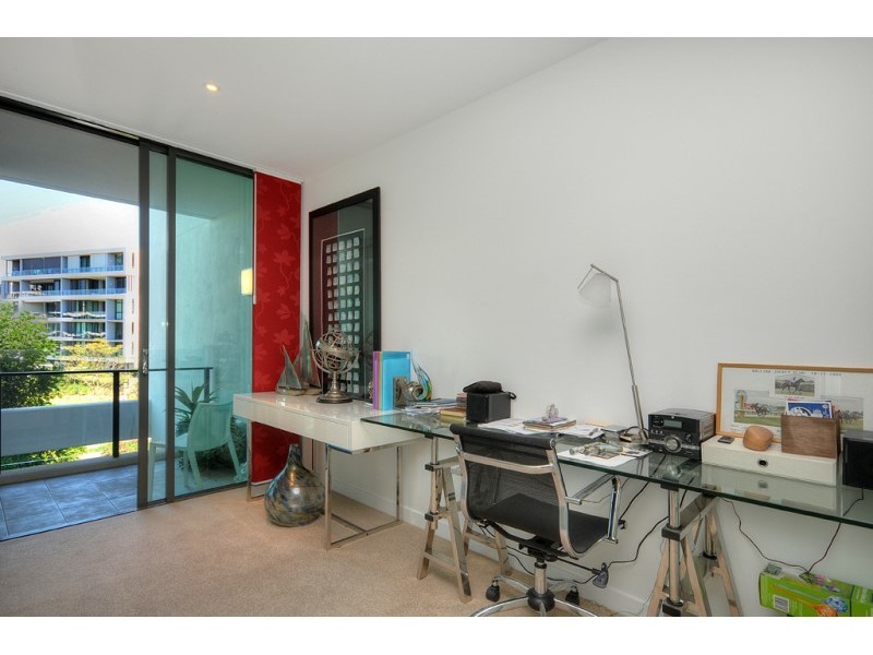 7302/323 Bayview Street, Hollywell QLD 4216