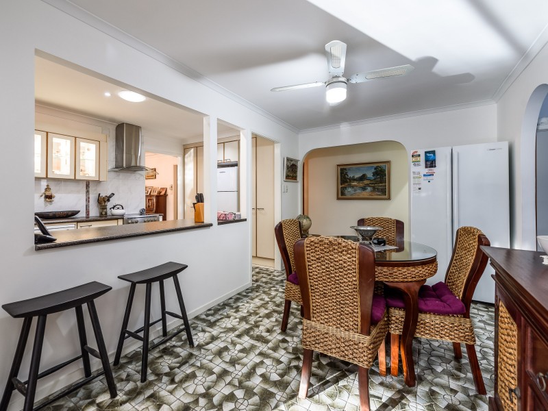 14 Drysdale Place, Paradise Point QLD 4216