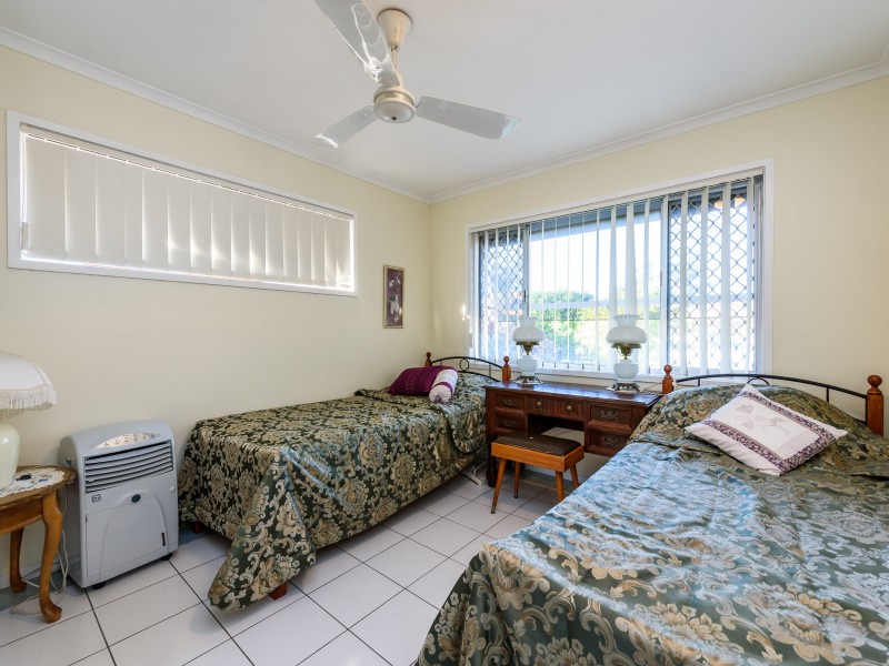 14 Drysdale Place, Paradise Point QLD 4216