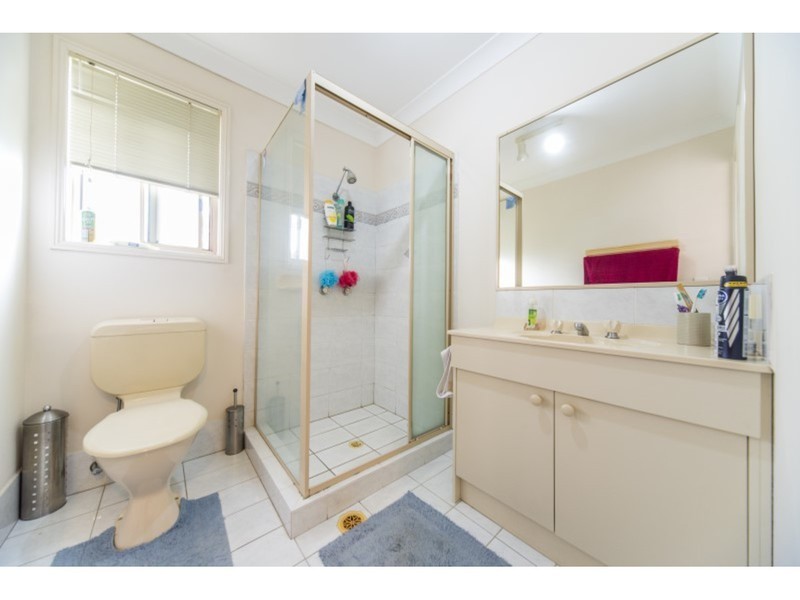 7 Maidstone Place, Parkwood QLD 4214