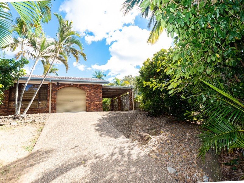 146 Mildura Drive, Helensvale QLD 4212