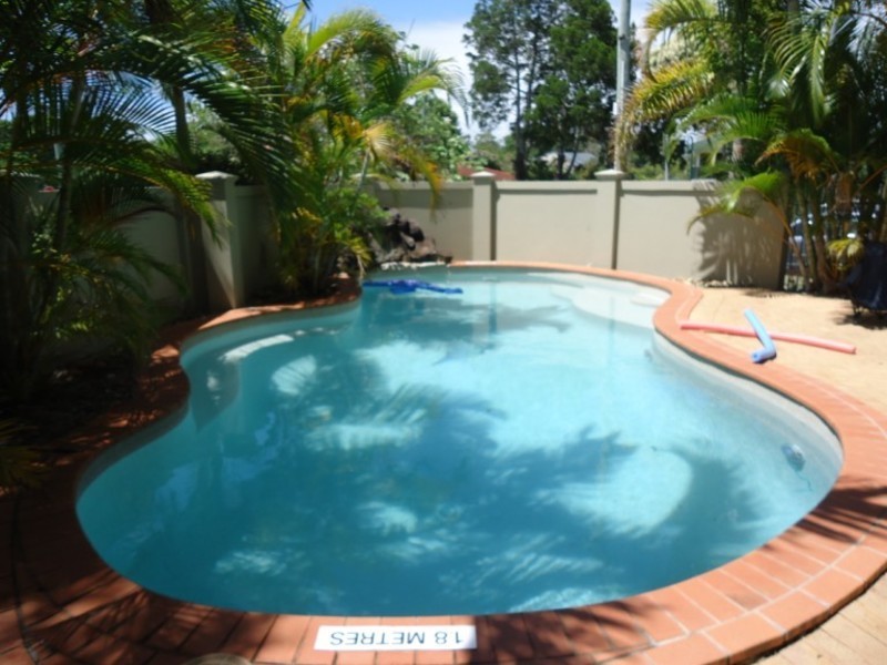 10/25 Chester Terrace, Southport QLD 4215