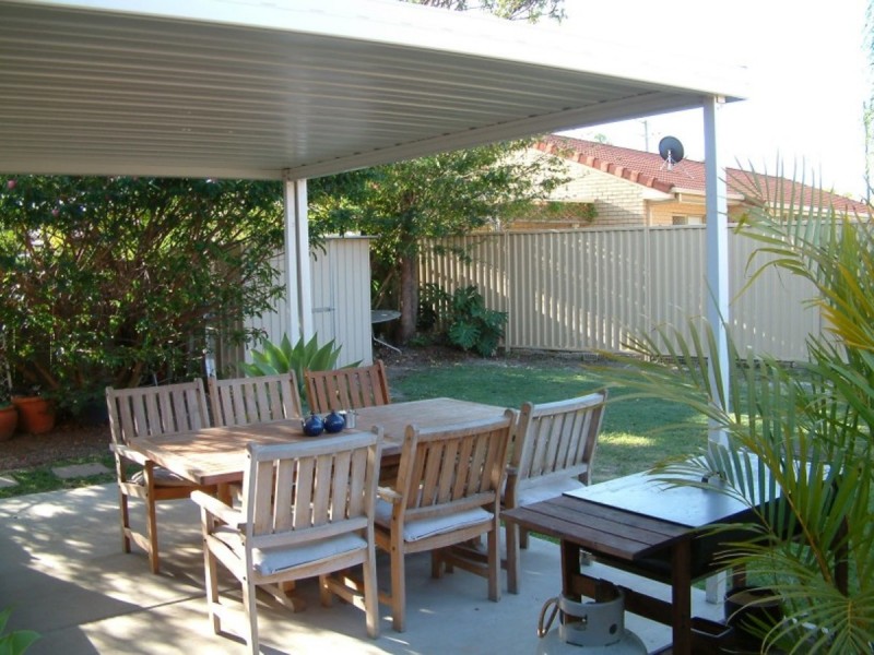 1/16 Stephanie Court, Labrador QLD 4215