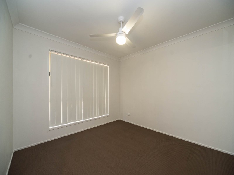 2/21 Winston Way, Pimpama QLD 4209