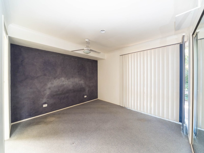 258 Discovery Drive, Helensvale QLD 4212