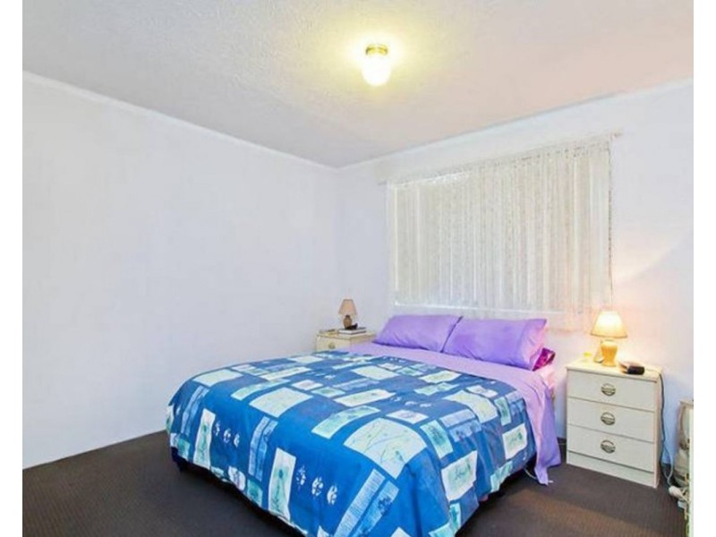 1/159 Muir Street, Labrador QLD 4215