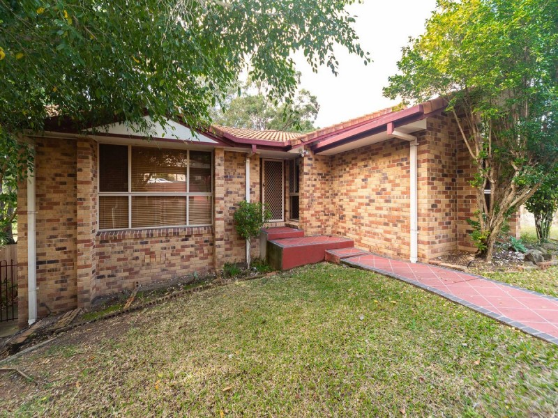 27 Rebbechi Court, Parkwood QLD 4214