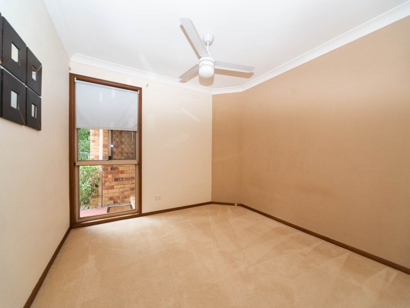 27 Rebbechi Court, Parkwood QLD 4214