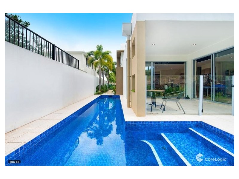 2/1005 Lakeview Terrace, Benowa QLD 4217