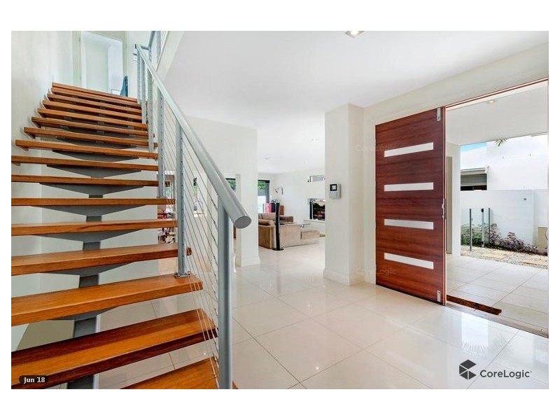 2/1005 Lakeview Terrace, Benowa QLD 4217