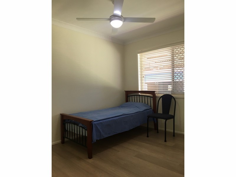 119 Central Street, Labrador QLD 4215