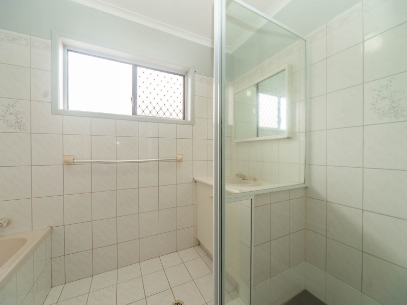 6 Verdichio Avenue, Mermaid Waters QLD 4218