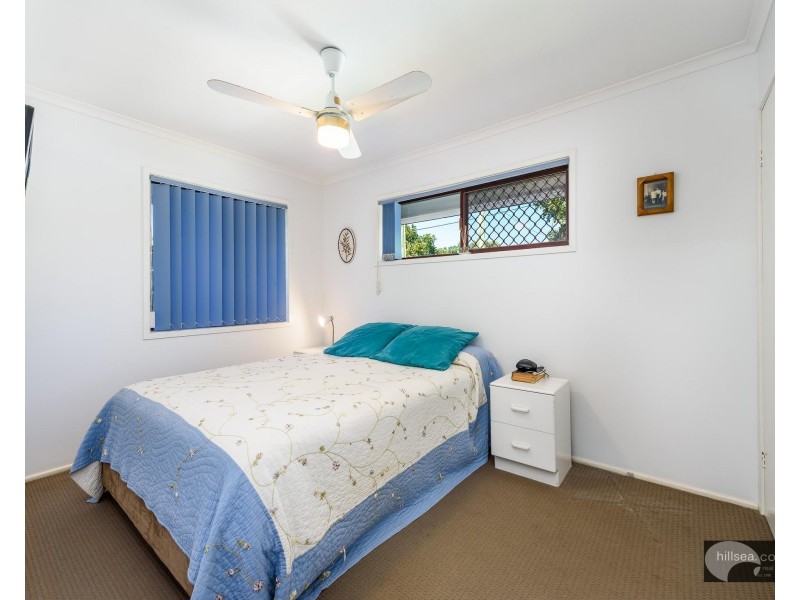 1/13 Errol Avenue, Paradise Point QLD 4216