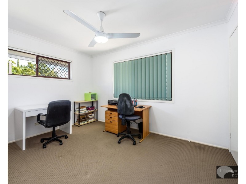 1/13 Errol Avenue, Paradise Point QLD 4216