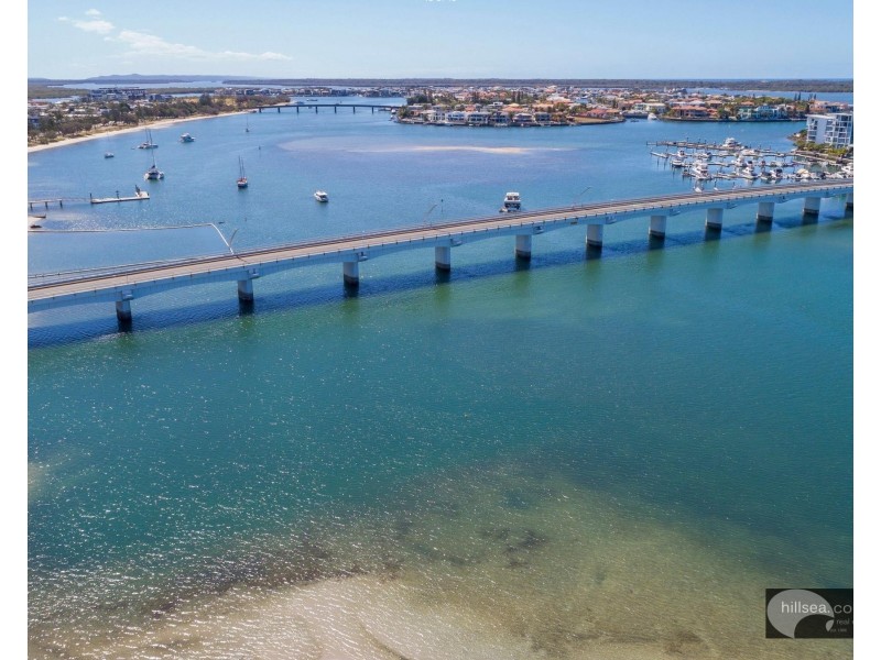 1/13 Errol Avenue, Paradise Point QLD 4216