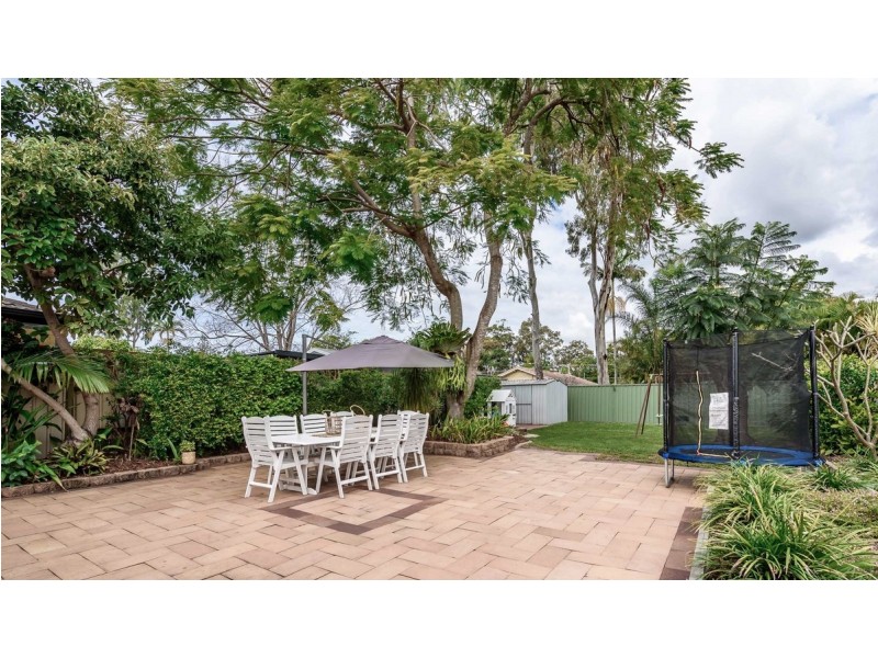 33 Turana Street, Coombabah QLD 4216