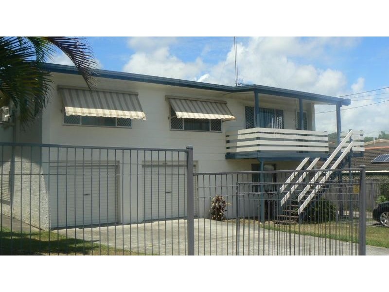 1/56a Margaret Street, Southport QLD 4215