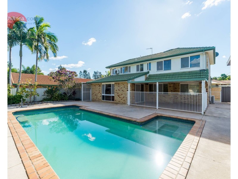 10 Greenwood Court, Helensvale QLD 4212