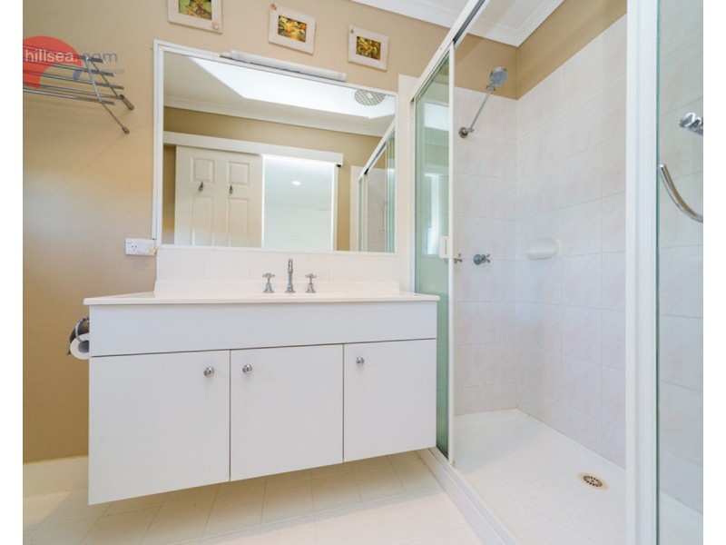 10 Greenwood Court, Helensvale QLD 4212