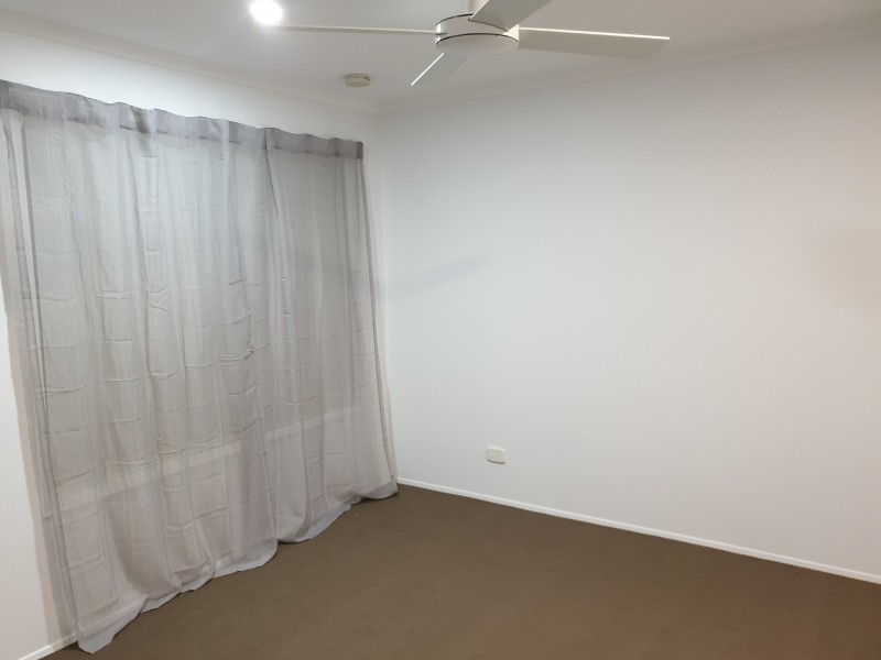 2/49 Botanical Drive, Labrador QLD 4215