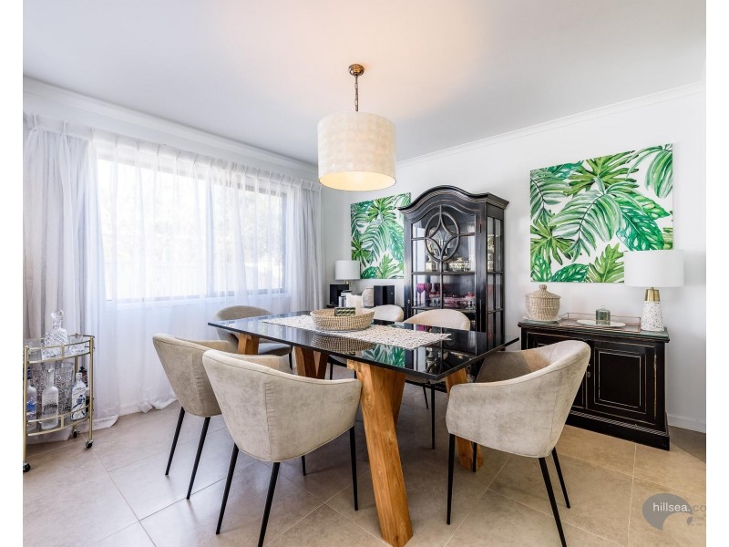 14A Thrush Avenue, Paradise Point QLD 4216