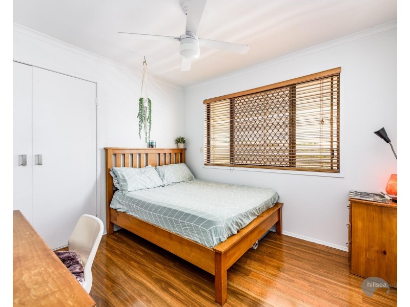14A Thrush Avenue, Paradise Point QLD 4216