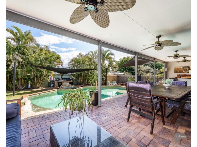 14A Thrush Avenue, Paradise Point QLD 4216