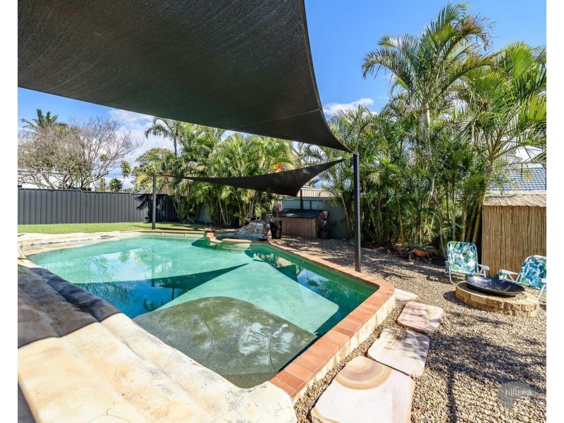 14A Thrush Avenue, Paradise Point QLD 4216