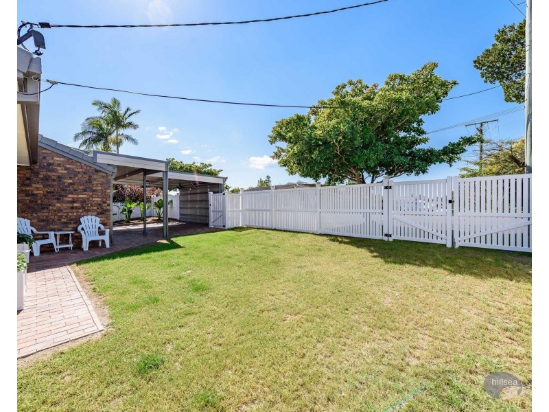 14A Thrush Avenue, Paradise Point QLD 4216