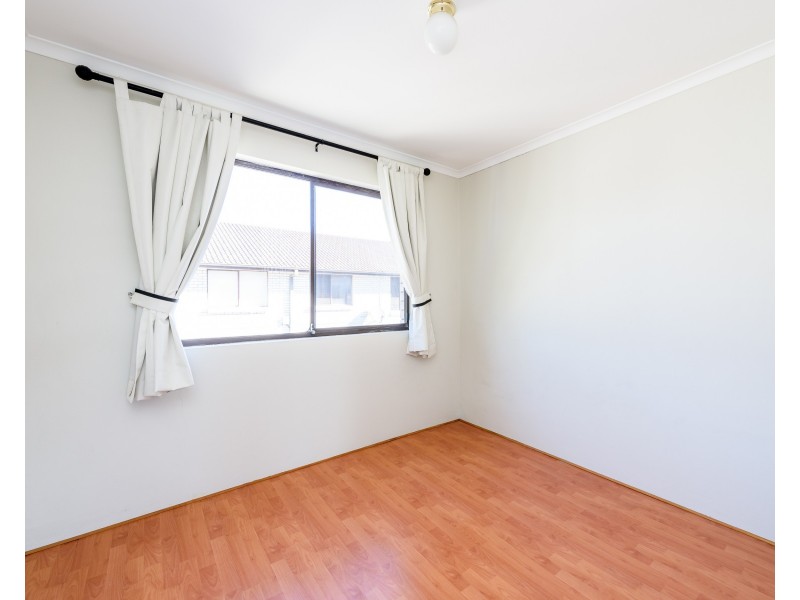 7/159 Muir Street, Labrador QLD 4215