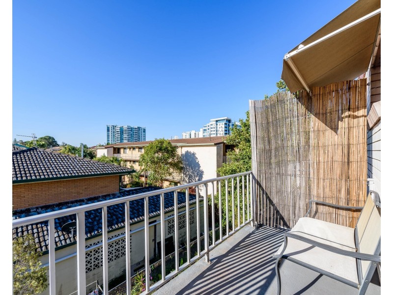 7/159 Muir Street, Labrador QLD 4215