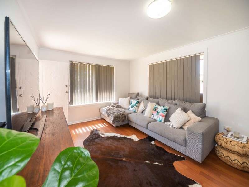 16 Muscovey Avenue, Paradise Point QLD 4216