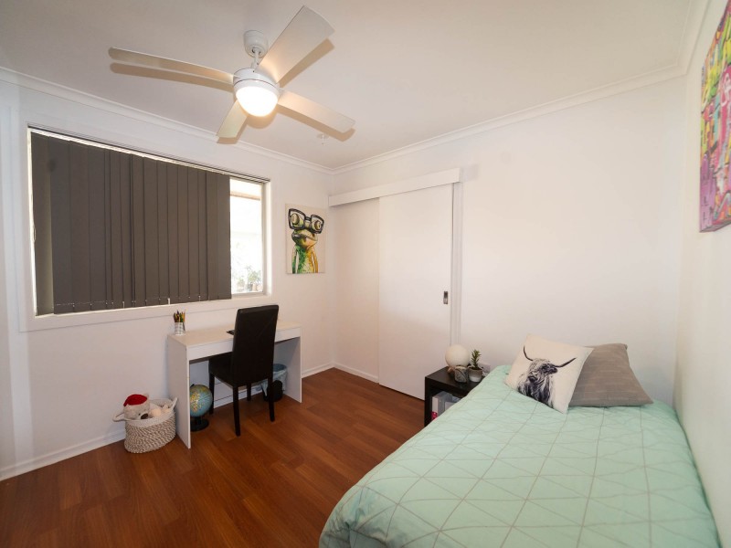 16 Muscovey Avenue, Paradise Point QLD 4216