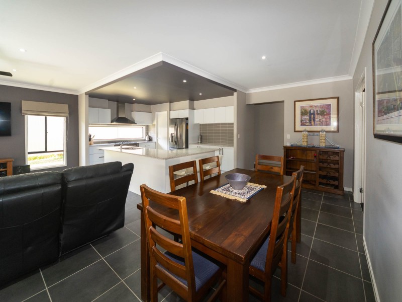 63 Peter Mills Drive, Gilston QLD 4211