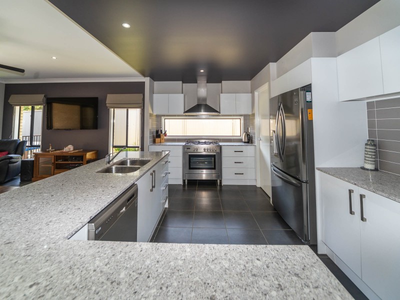 63 Peter Mills Drive, Gilston QLD 4211