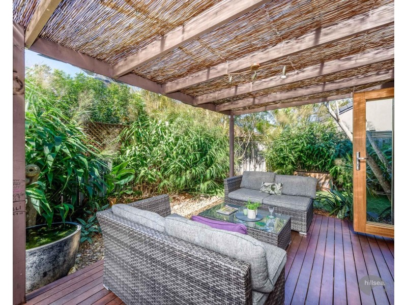 16 Myola Court, Coombabah QLD 4216