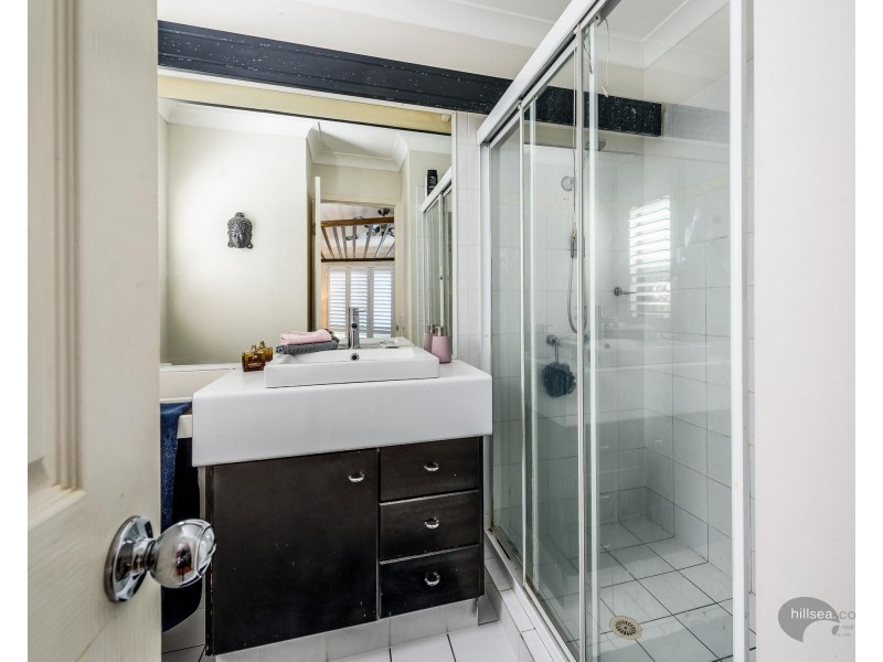 16 Myola Court, Coombabah QLD 4216