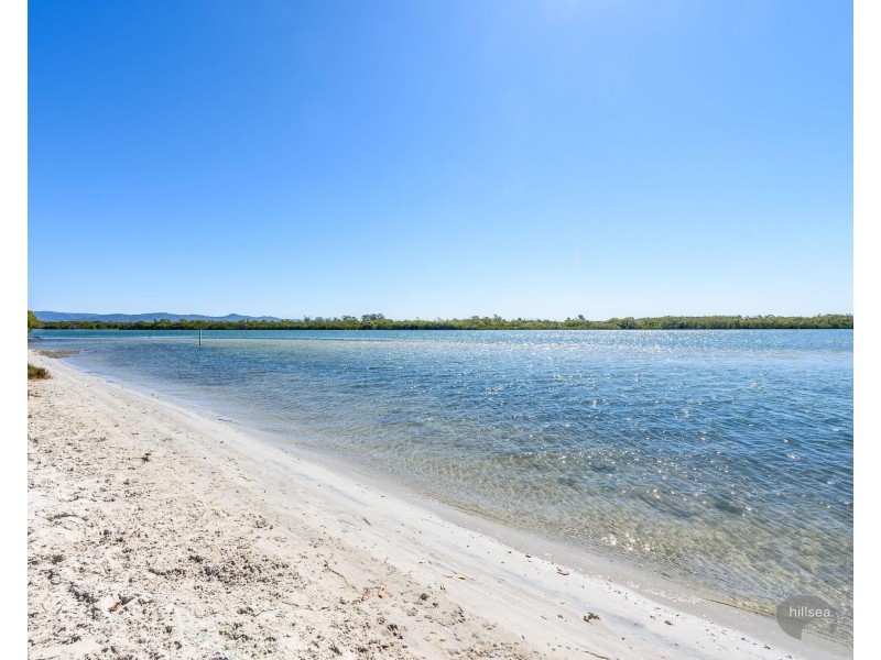 16 Myola Court, Coombabah QLD 4216