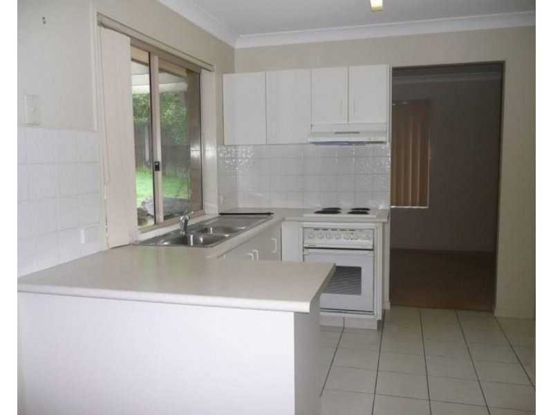 22 Alcott Court, Parkwood QLD 4214